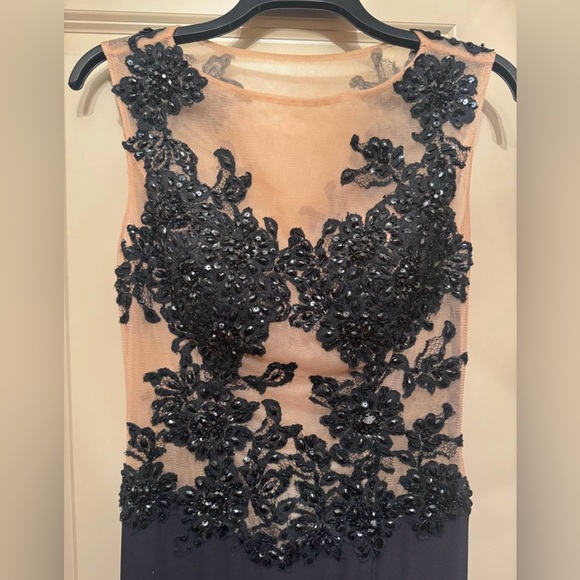 Jovani evening gown - Picture 3 of 3